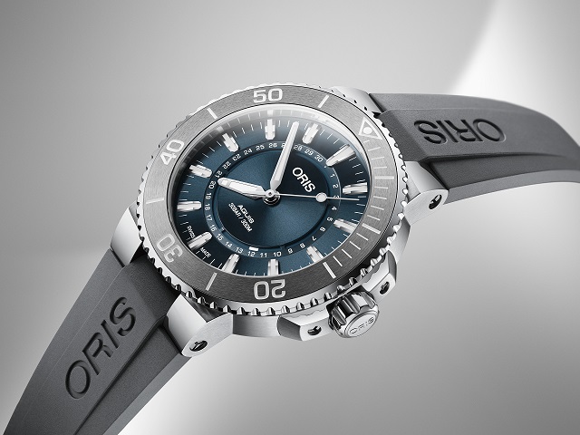 Oris Source of Life Limited Edition es un recordatorio sobre la importancia de cuidar las reservas de agua alrededor del mundo, el cual presenta una complicación original de fecha creada de manera interna. Un homenaje a la vida y a los recursos que la sostienen.