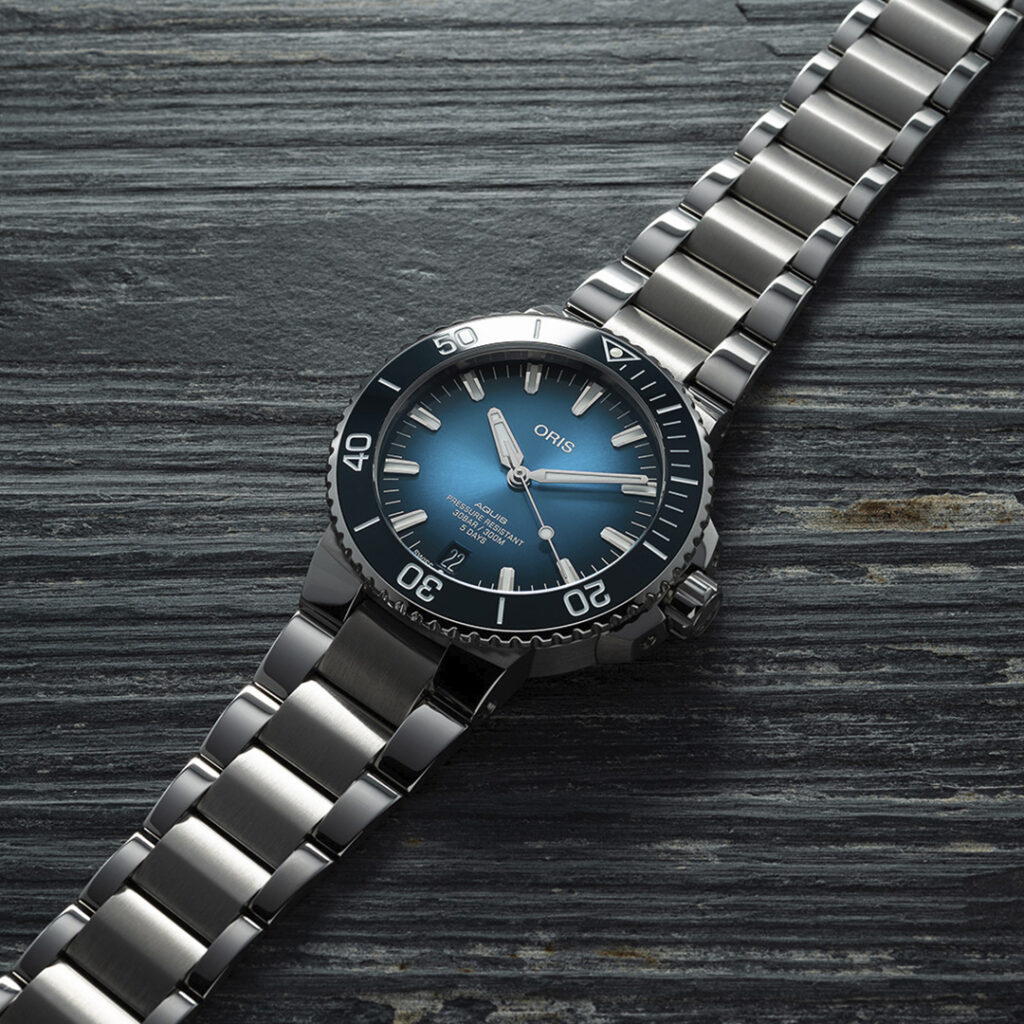 Oris Aquis Date estrena el Calibre 400 WatchTime M xico