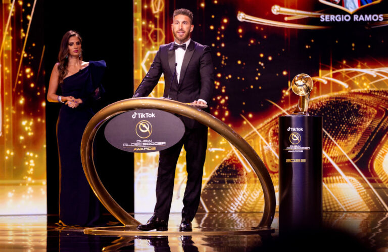 Perrelet en los Dubai Globe Soccer Awards